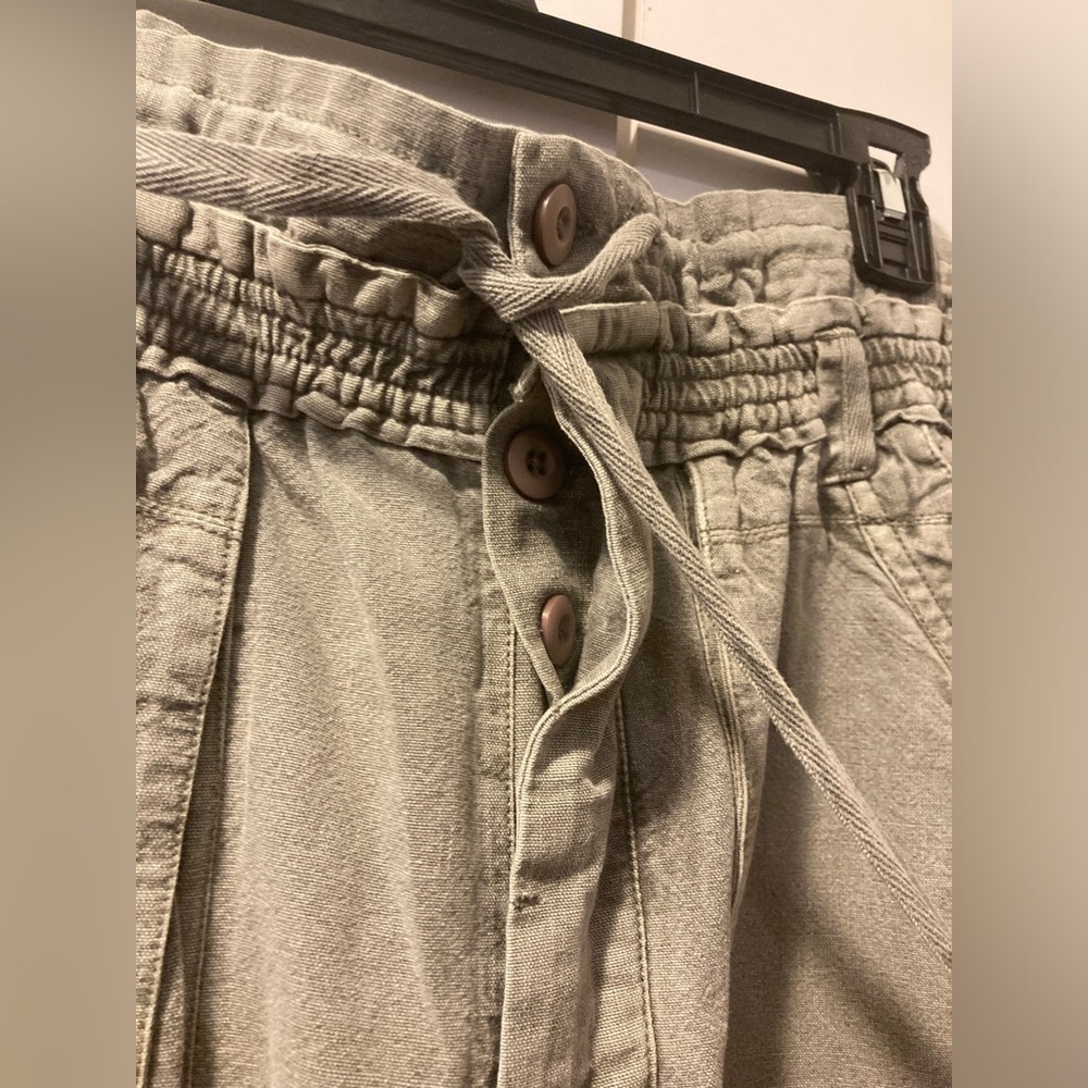 Free People Wind Drift Convertible Pants Utility Shorts Zipper, Ivy League NWT - Picture 11 of 12